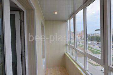 Отделка балкона панелями